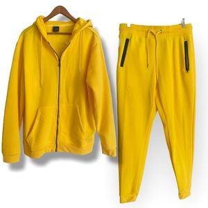 Rudolph Vibrant Yellow Hoodie Tracksuit Fleece Lined Loose Fit Size Large NWOT